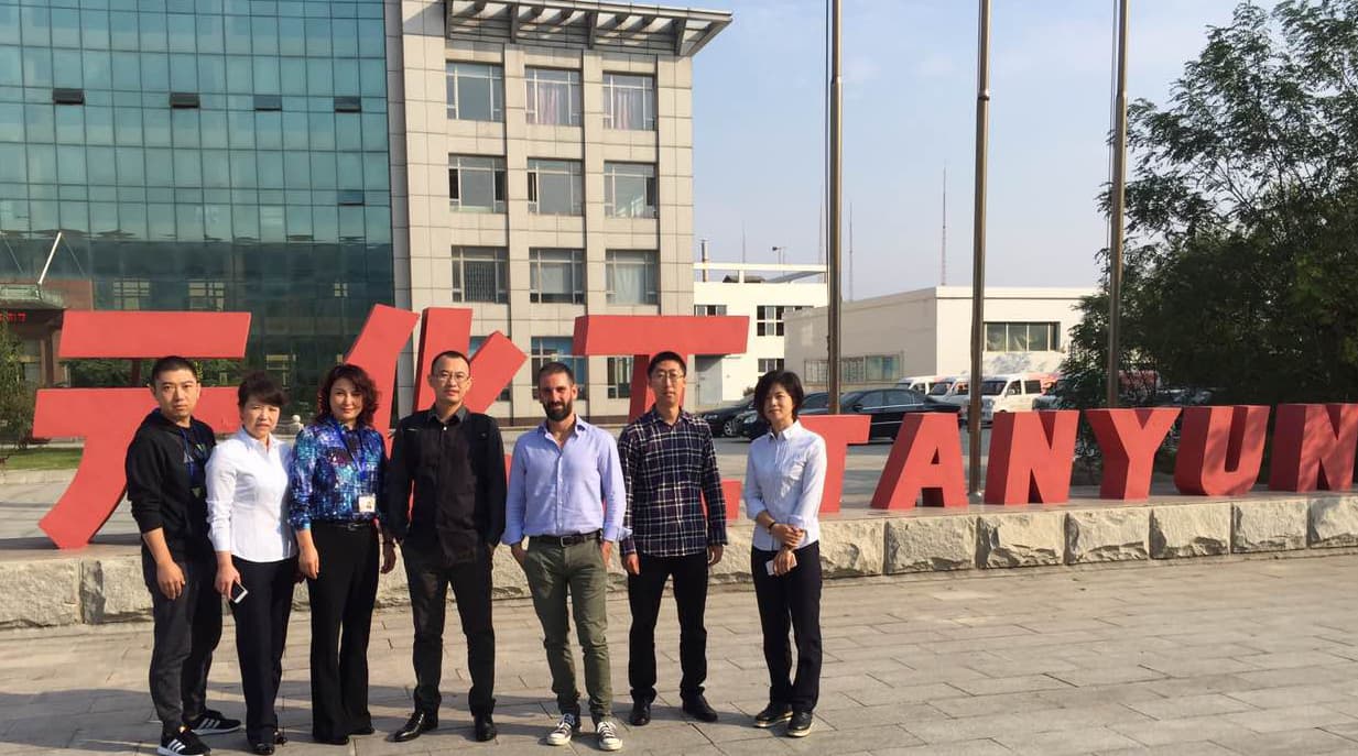 意大利客户对开云体育官方
化研所10-羟基癸酸产品进行全方位考察 意大利客户对开云体育官方
化研所10-羟基癸酸产品进行全方位考察