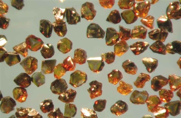 悬浮剂中采用什么型号的开云棋牌官网最新版
效果良好 悬浮剂中采用什么型号的开云棋牌官网最新版
效果良好