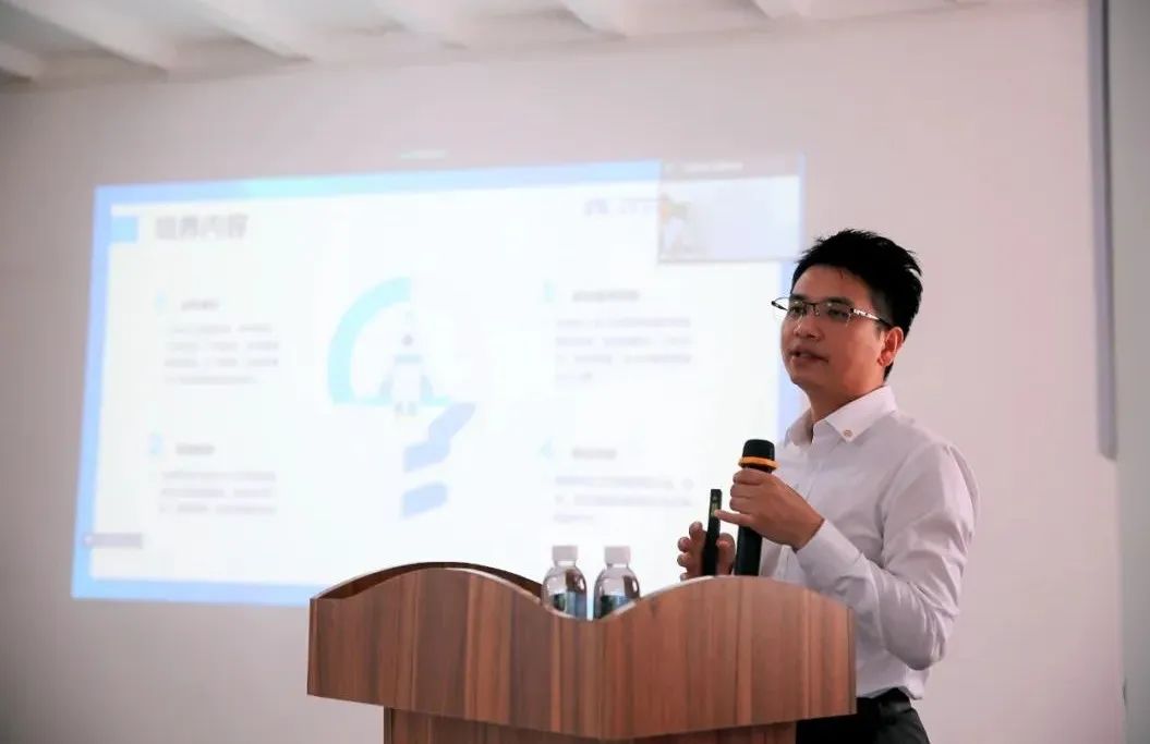 开云体育官方
航材人力资源总监邵义江